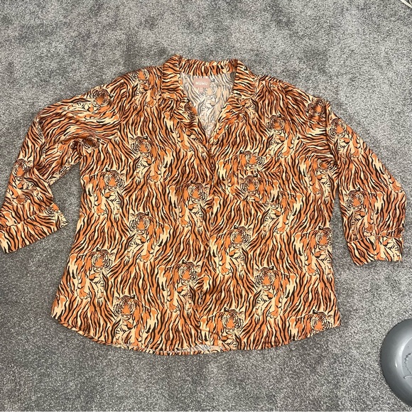 Show Me Your MuMu Royal Tiger Classic Pj Set - Picture 7 of 14